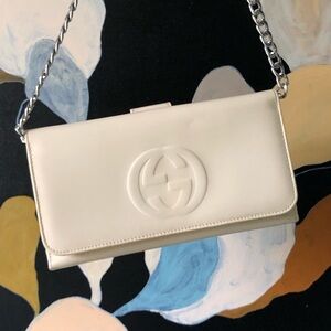 Rare Gucci Patent Leather Soho Wallet on Chain